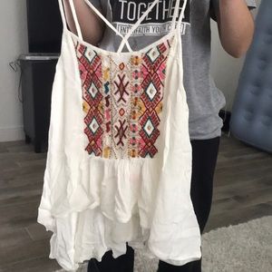 BRAND new w tags flowy shirt!!